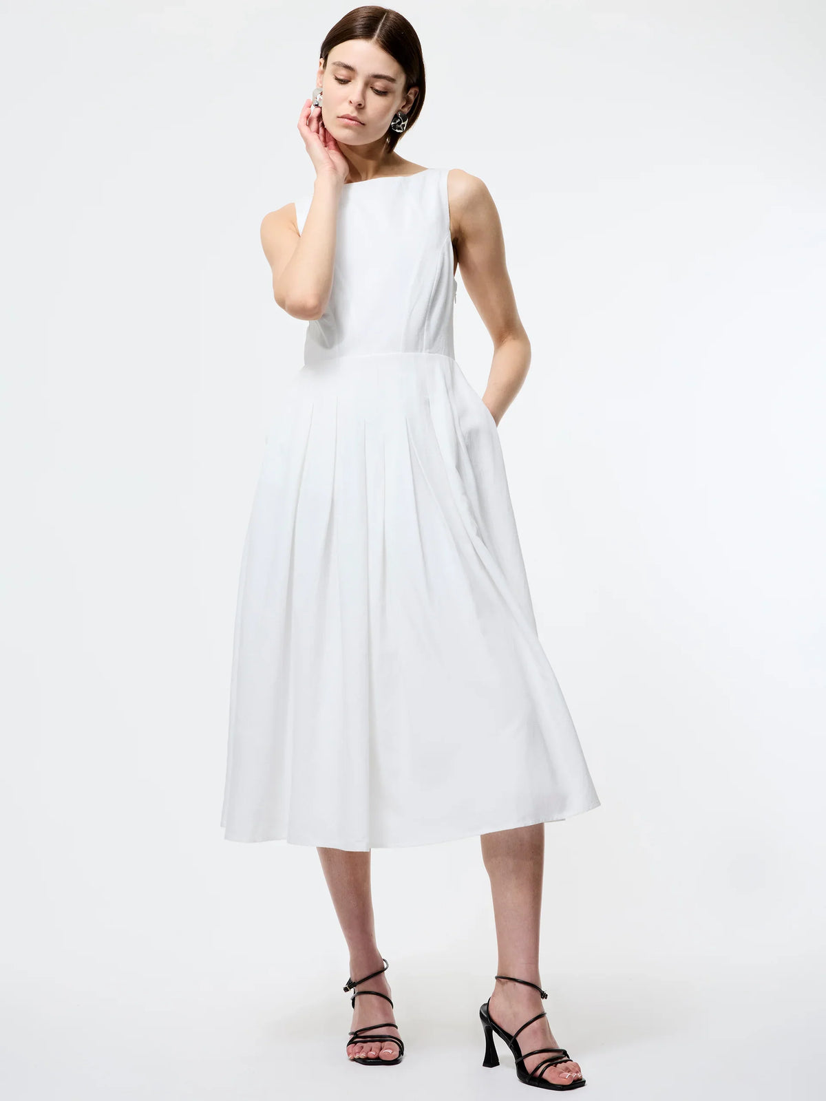 Ariette Linen Blend Sleeveless Midi Dress
