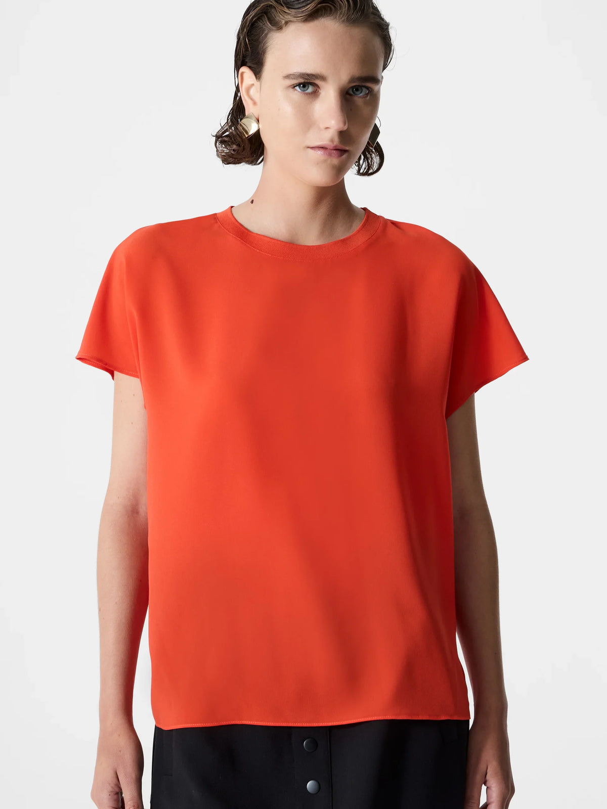 Crepe Light Crew Neck Top