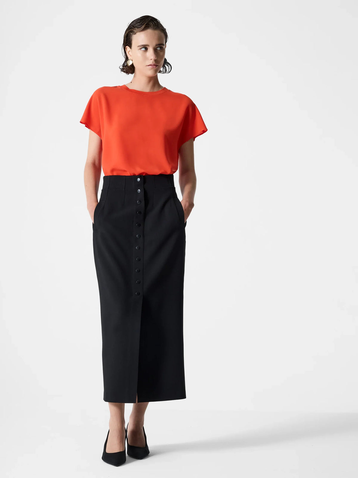 Crepe Light Crew Neck Top
